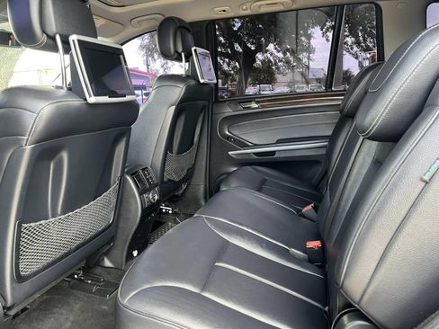 Used 2012 Mercedes-Benz GL 320 BlueTEC 4MATIC image 24