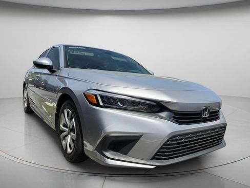 Used 2022 Honda Civic LX image 4