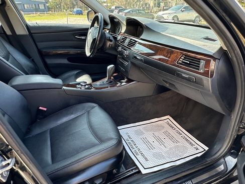 Used 2011 BMW 328i xDrive Sedan image 11