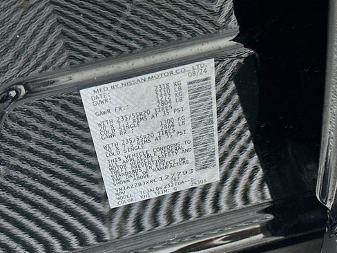 Used 2024 Nissan Murano SV w/ SV Midnight Edition Package image 12