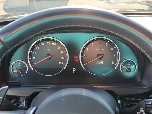 Used 2018 BMW X5 M image 27