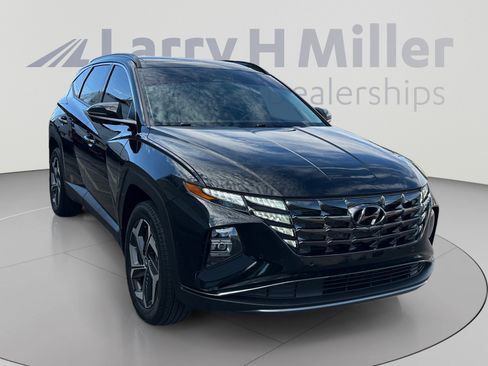 Certified 2023 Hyundai Tucson Limited AWD/4WD image 8