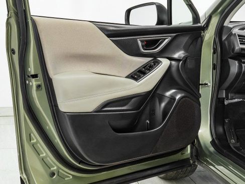 Used 2019 Subaru Forester image 39