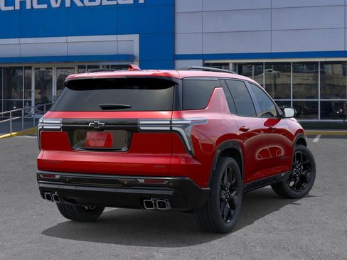 New 2026 Chevrolet Traverse RS image 4