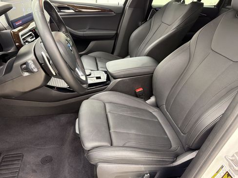 Used 2024 BMW X3 xDrive30i w/ Premium Package w/ZPA AWD/4WD image 5
