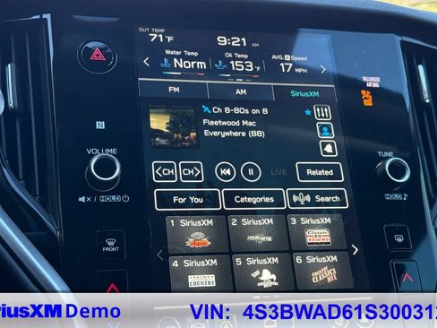 Used 2025 Subaru Legacy Premium image 31