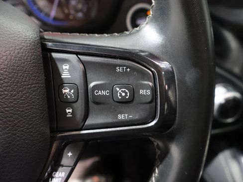 Certified 2022 RAM 1500 Limited image 33