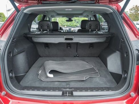 Used 2018 Chevrolet Equinox Premier AWD/4WD image 10