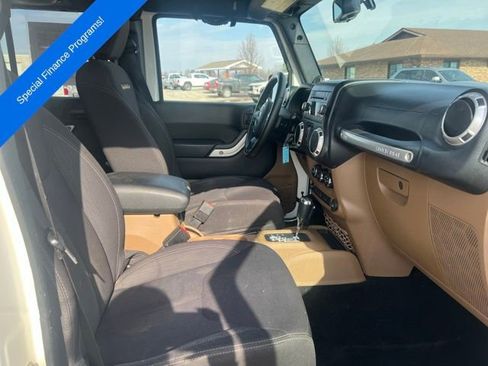 Used 2013 Jeep Wrangler Unlimited Sahara w/ Connectivity Group image 19