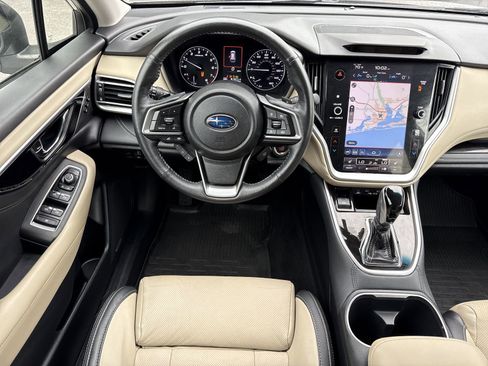 Used 2020 Subaru Outback Limited AWD/4WD image 12
