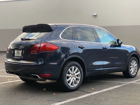Used 2012 Porsche Cayenne image 5