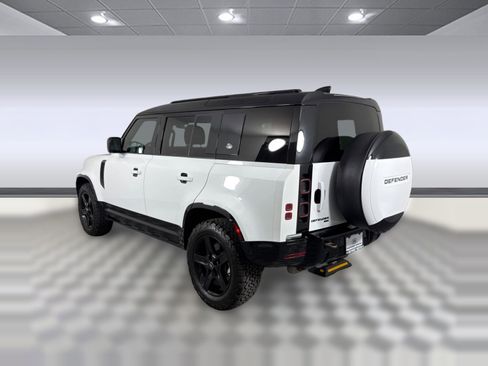 Certified 2021 Land Rover Defender 110 X-Dynamic SE image 3