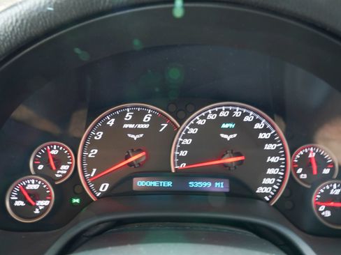 Used 2007 Chevrolet Corvette Coupe w/ Preferred Equipment Group RWD image 53