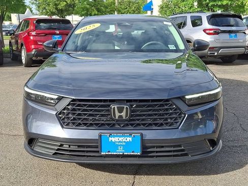 Used 2025 Honda Accord SE image 2