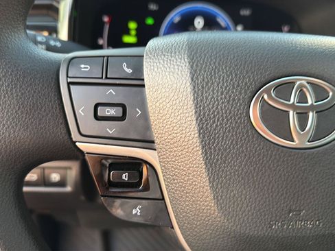 Certified 2025 Toyota Camry LE FWD image 21