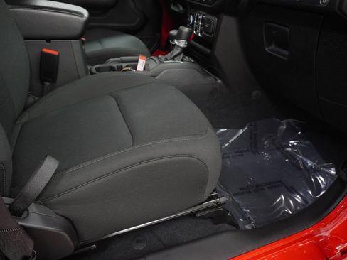 Used 2022 Jeep Wrangler Unlimited Sport image 49