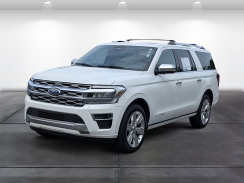 Used 2024 Ford Expedition Max Platinum RWD image 4
