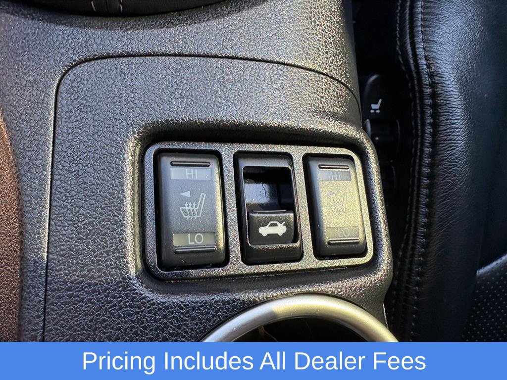 Used 2020 Nissan 370Z Touring Sport RWD image 15