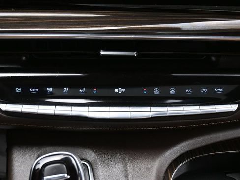 Used 2022 Cadillac Escalade ESV Sport w/ Touring Package AWD/4WD image 20