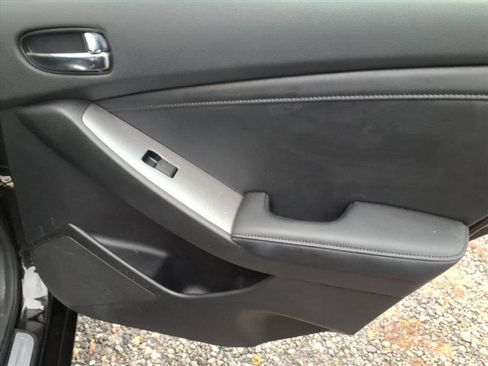 Used 2012 Nissan Altima 3.5 SR w/ Sport Pkg image 10