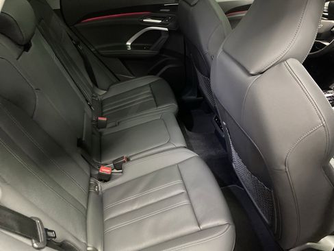 New 2025 Audi Q5 Prestige image 7