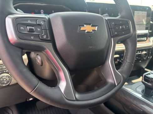 Used 2024 Chevrolet Silverado 1500 LTZ w/ Technology Package AWD/4WD image 22