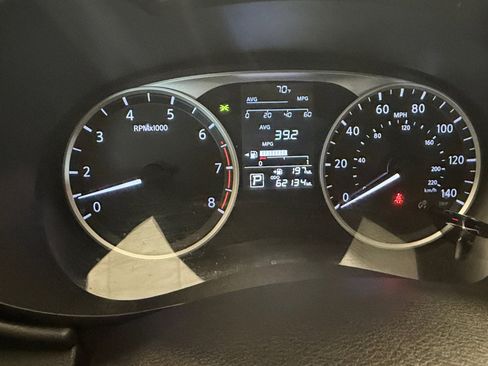 Used 2023 Nissan Versa S image 20