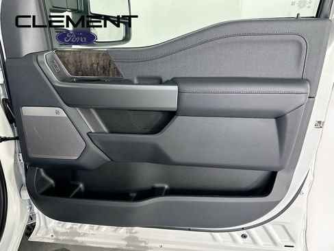 New 2026 Ford F250 Lariat w/ Lariat Ultimate Package image 34