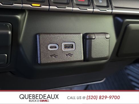 Used 2023 GMC Sierra 1500 Pro w/ Pro Value Package AWD/4WD image 21
