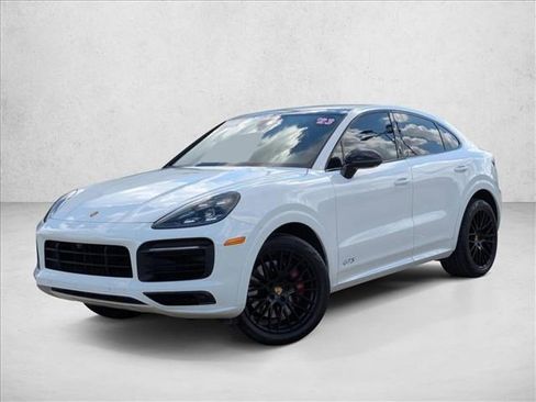Used 2023 Porsche Cayenne GTS image 1