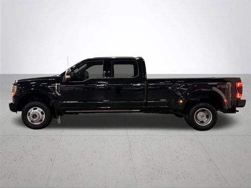 Used 2021 Ford F350 Platinum w/ FX4 Off-Road Package image 13