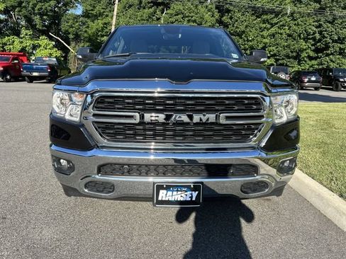 Used 2022 RAM 1500 Big Horn AWD/4WD image 3