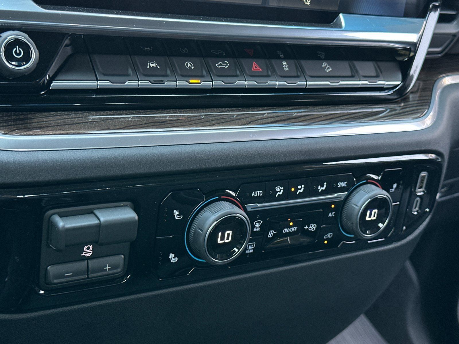 New 2026 Chevrolet Silverado 1500 LT AWD/4WD image 19