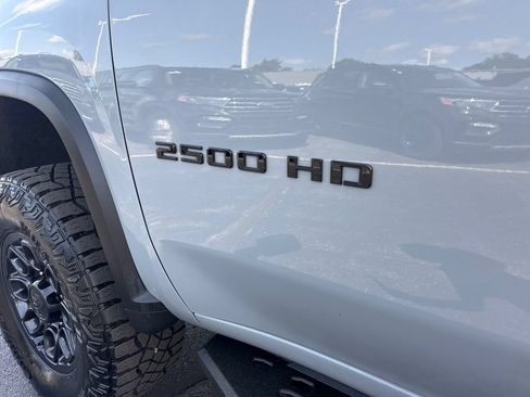 Used 2025 Chevrolet Silverado 2500 ZR2 w/ ZR2 Bison Edition AWD/4WD image 29