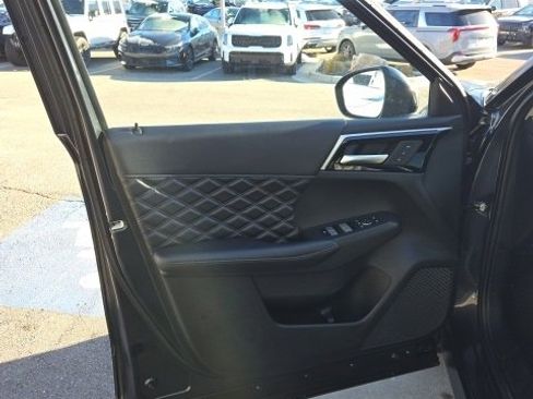 Used 2024 Mitsubishi Outlander 4WD Plug-In Hybrid image 8