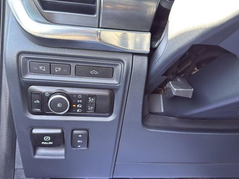 Used 2022 Ford F150 Lariat image 18