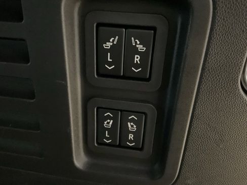 Used 2024 Chevrolet Traverse RS w/ LPO, Floor Liner Package image 24