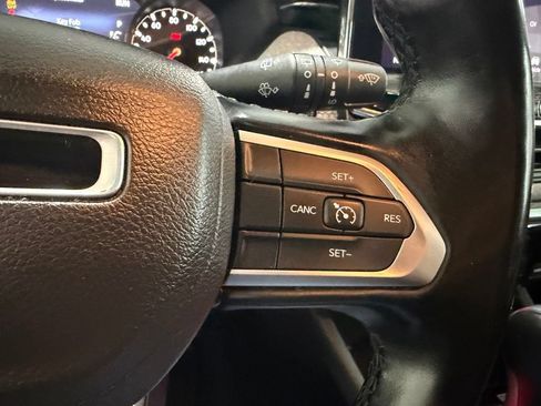 Used 2022 Jeep Compass Latitude AWD/4WD image 18