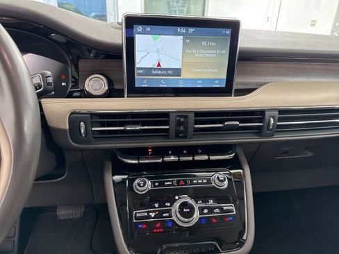 Used 2022 Lincoln Corsair Reserve w/ Elements Package image 24