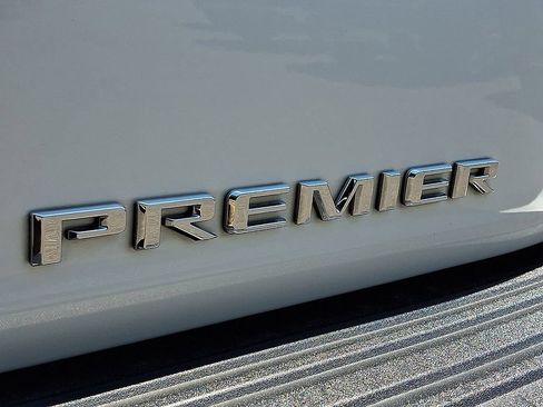 Certified 2023 Chevrolet Tahoe Premier w/ Advanced Technology Package AWD/4WD image 36