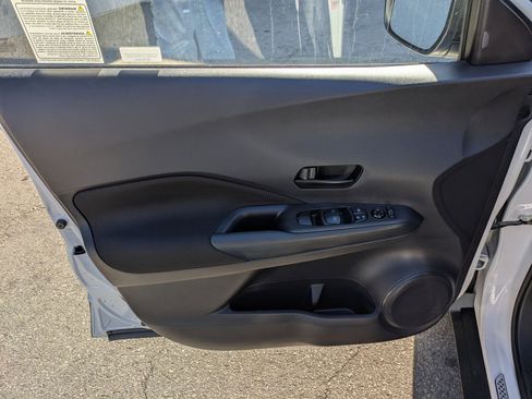 Used 2024 Nissan Kicks S FWD image 10