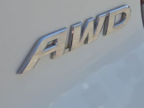 Used 2022 Honda Pilot EX-L image 5