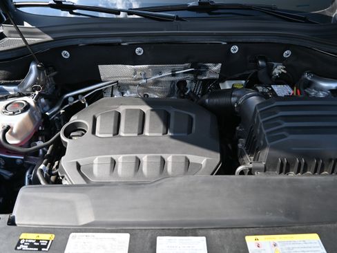 Used 2024 Volkswagen Atlas SEL image 33