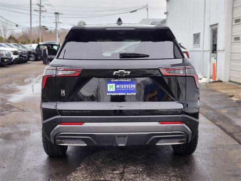 Used 2026 Chevrolet Equinox ACTIV w/ Convenience Package III image 4