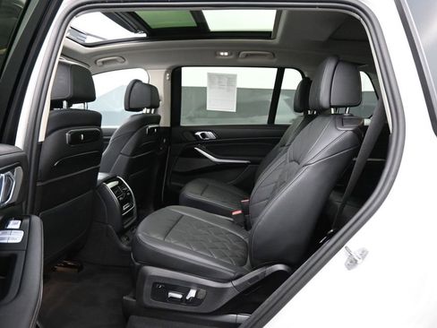 Used 2023 BMW X7 xDrive40i w/ Premium Package AWD/4WD image 20