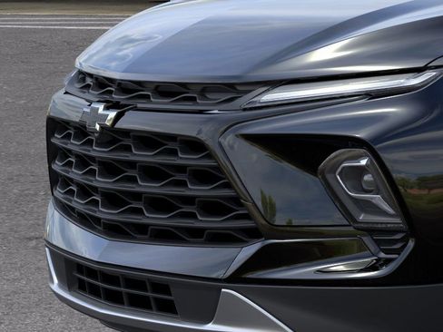New 2026 Chevrolet Blazer LT w/ Midnight/Sport Edition image 13