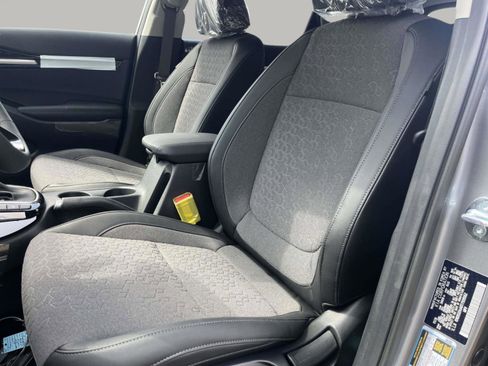 New 2026 Kia Seltos S FWD image 22