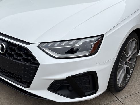 Used 2020 Audi S4 Premium Plus w/ Premium Plus Package image 6