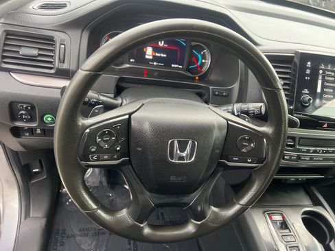 Used 2021 Honda Passport Sport image 15
