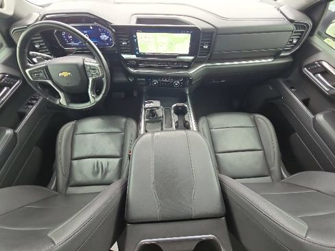 Used 2023 Chevrolet Silverado 1500 LTZ AWD/4WD image 40